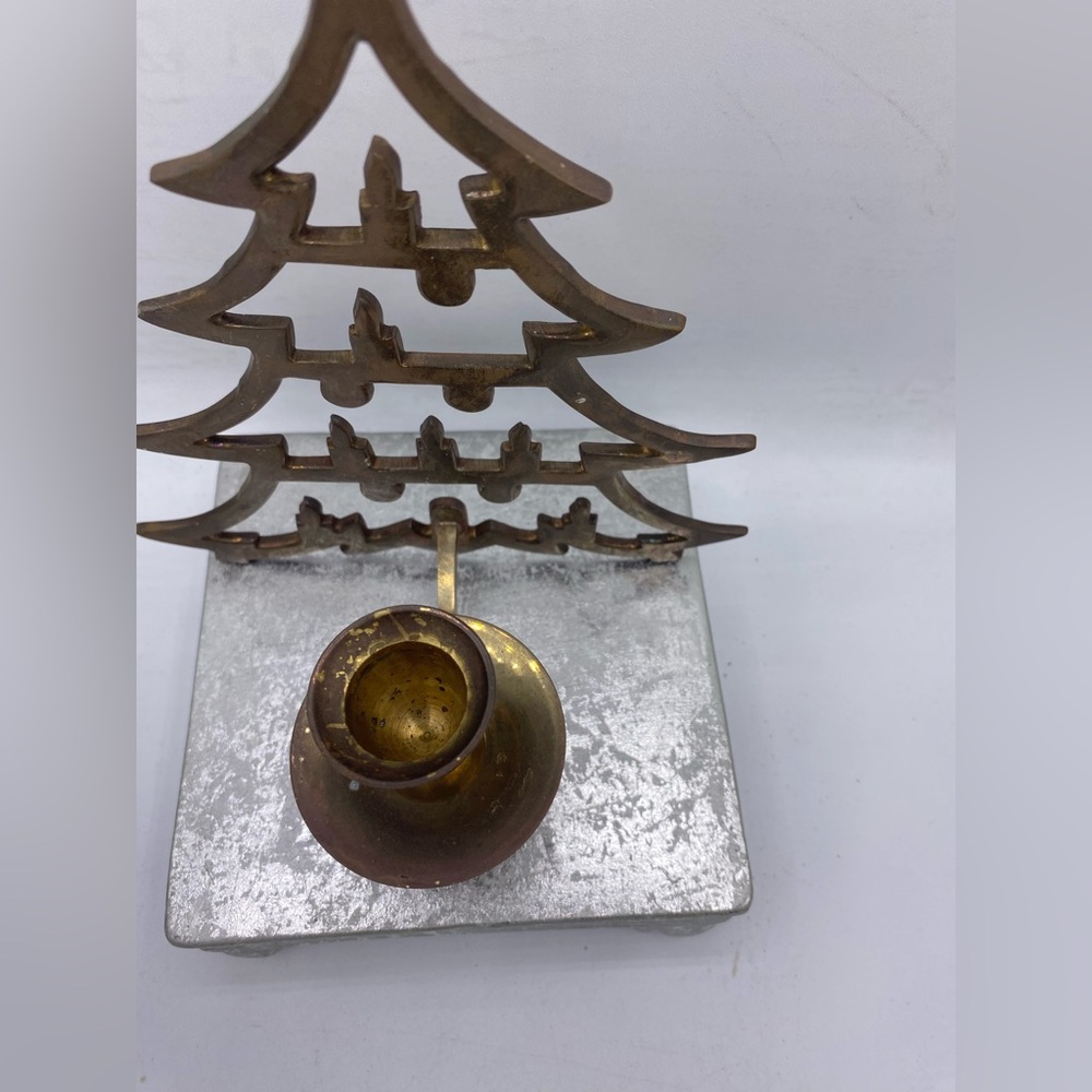 Vintage Brass Christmas Tree Shaped Table Top Candle Holder Holiday Decor - Picture 4 of 7